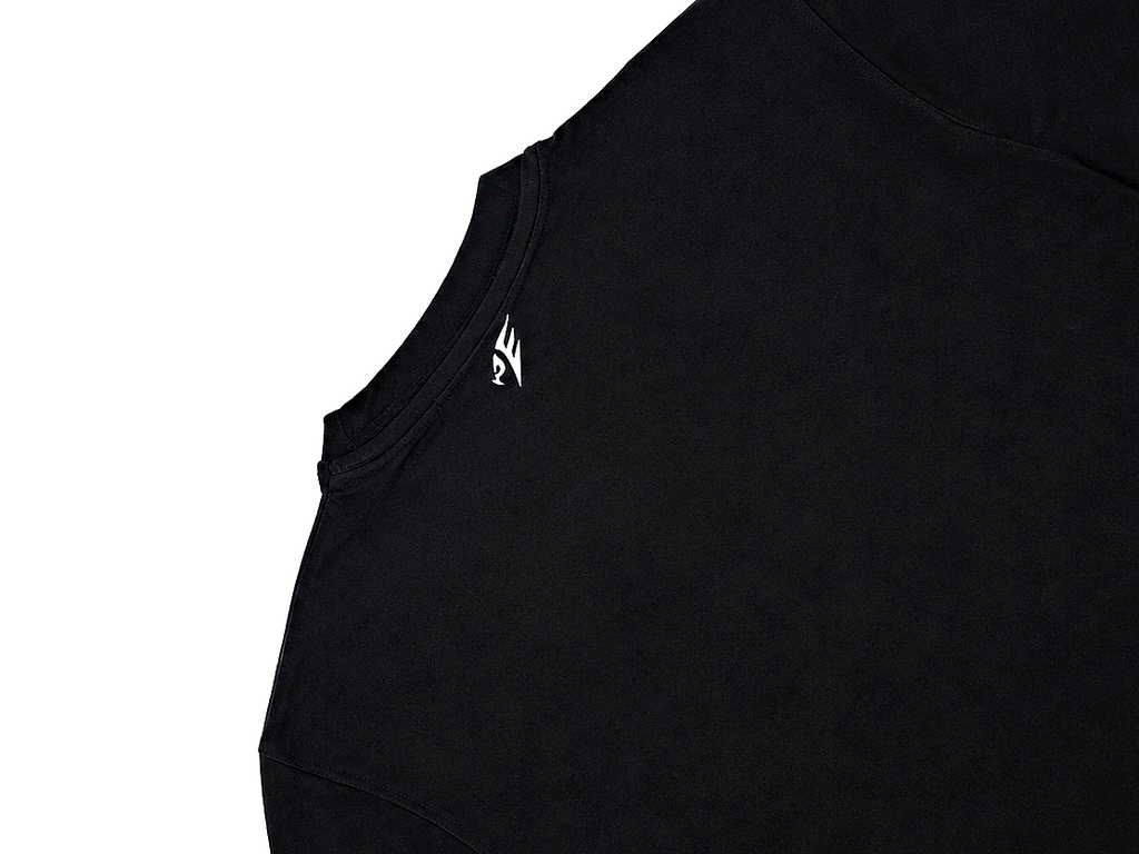 Black Muscle fit long sleeve